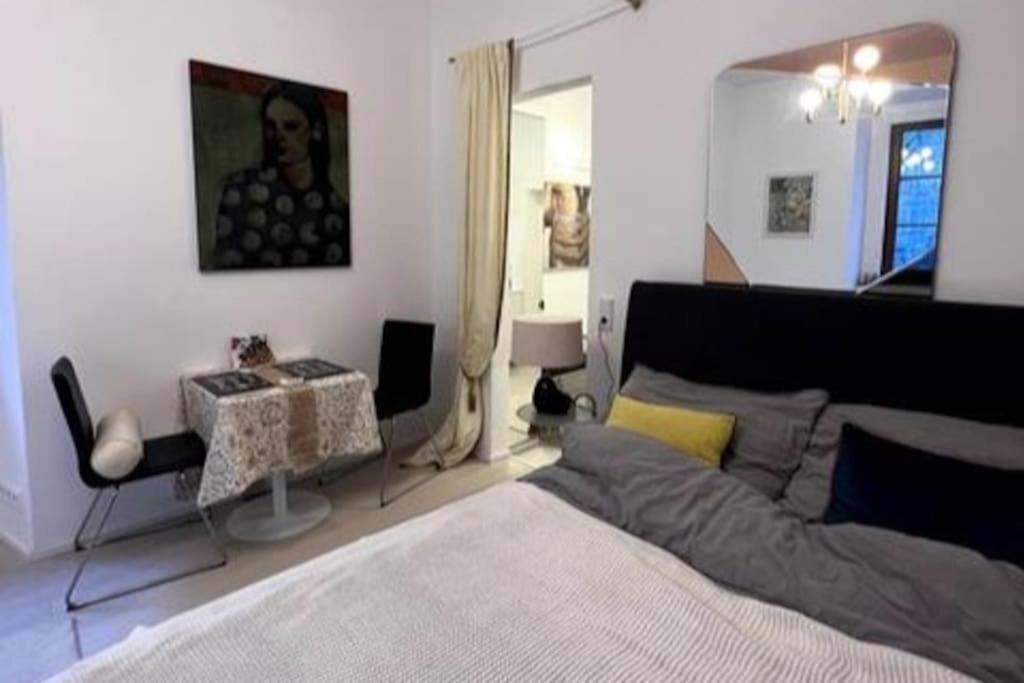 Exclusive Apartement In Historic Center Лінц Екстер'єр фото
